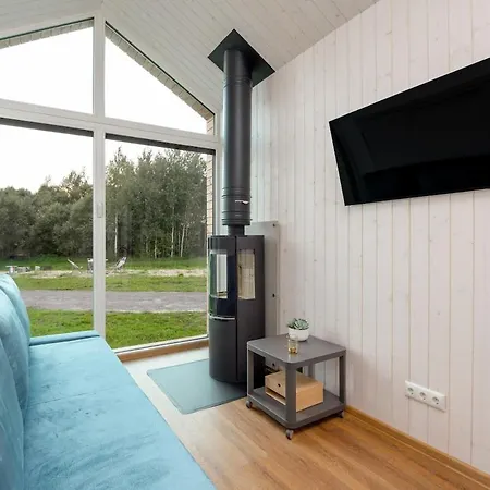 Eco House With A Hot Tub Holiday home *